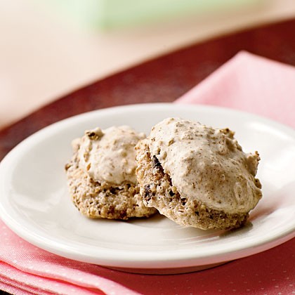 Fig-pecan macaroons