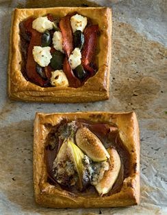 Fig, prosciutto and Gorgonzola pissaladière