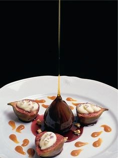 Fig tart with citrus cream and Port wine reduction