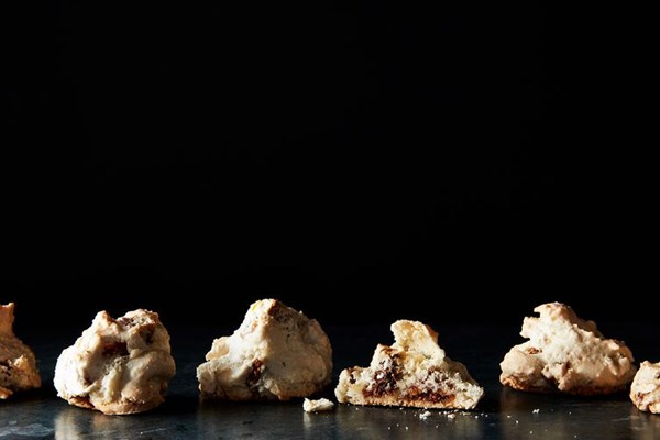 Figgy almond macaroons