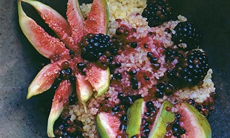 Figs, bulgur and blackberries