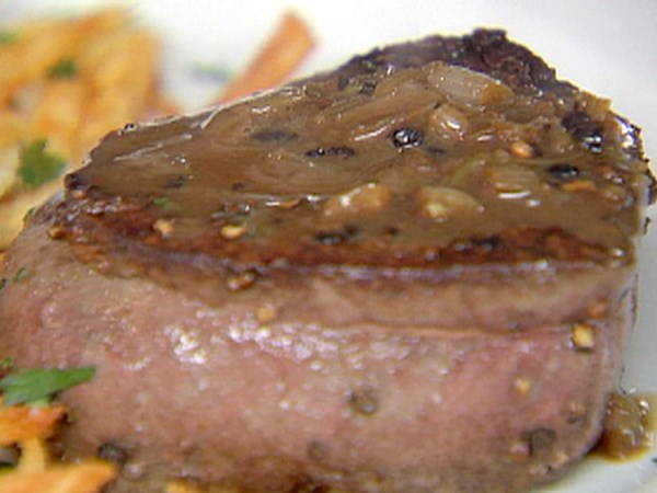 Filet of beef au poivre