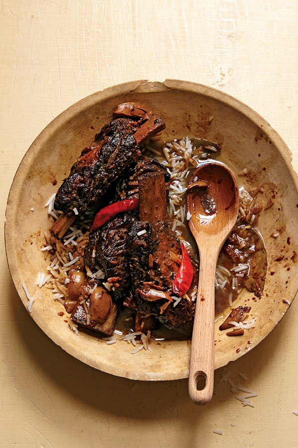 Filipino beef short ribs adobo (Adobong tadyant)