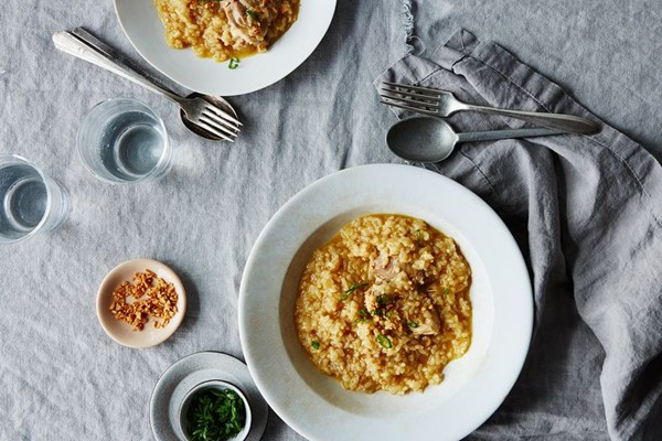 Filipino chicken porridge (Arroz caldo)