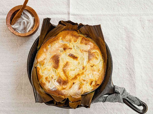 Filipino rice cake (Bibingka)