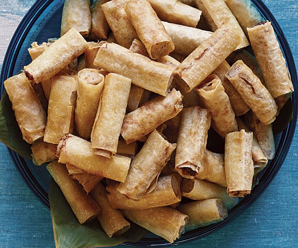 Filipino spring rolls (Lumpia Shanghai)