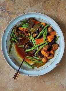 Filipino vegetable adobo