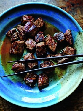 Fillet beef pan-fried with soy sauce and garlic butter