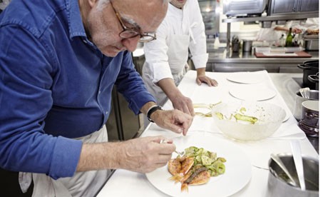 Fillet of red mullet, courgettes and tapenade