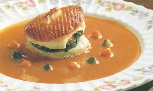 Fillets of lemon sole in puff pastry