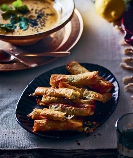Filo rolls with cheese filling (Sambusak 1)