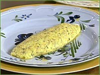 Fines-herbes omelet: conventional and classic