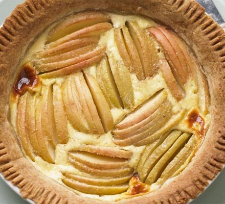 Finnish apple pie