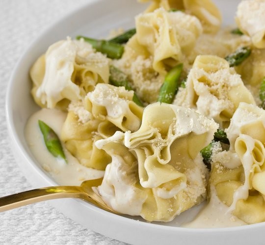 Fiocchetti with pears and Parmesan cream