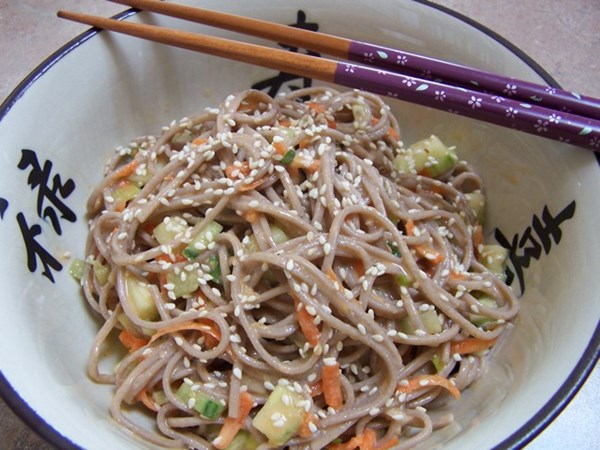Fire and ice sesame noodles