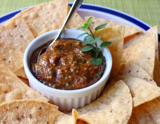 Fire-roasted cherry tomato salsa