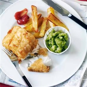 Fish and chips with mushy peas