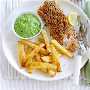Fish and chips with pea purée