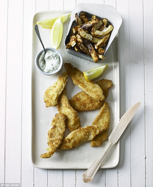 Fish and chips with tartare sauce