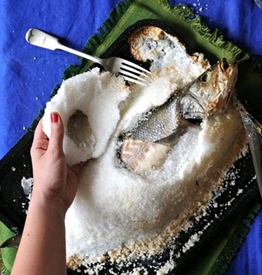 Fish cooked in salt