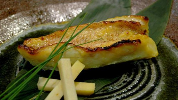 Fish cooked with saikyo miso (Saikyo yaki)