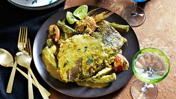 Fish head curry (Gulai kepala ikan)