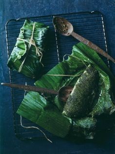Fish in coriander chutney