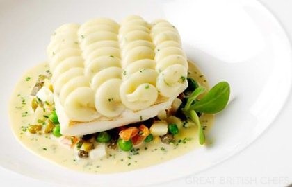 Fish pie with warm tartare sauce