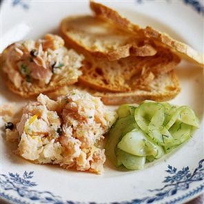 Fish rillettes using salmon