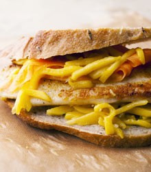 Fish sandwich with green mango dressing