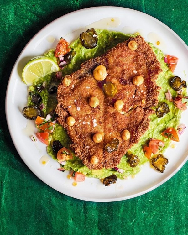 Fish schnitzel with chipotle mayonnaise, pico de gallo and candied jalapeños 