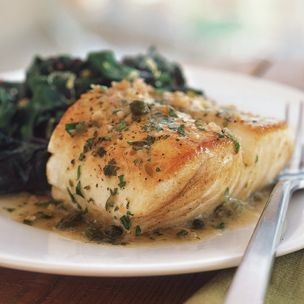 Fish with lemon and caper sauce 