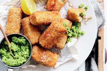 Fishcakes with pea crush