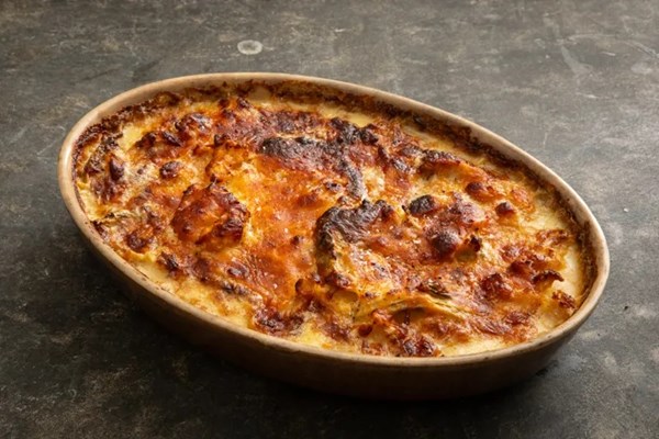 Five cheese cauliflower cheese