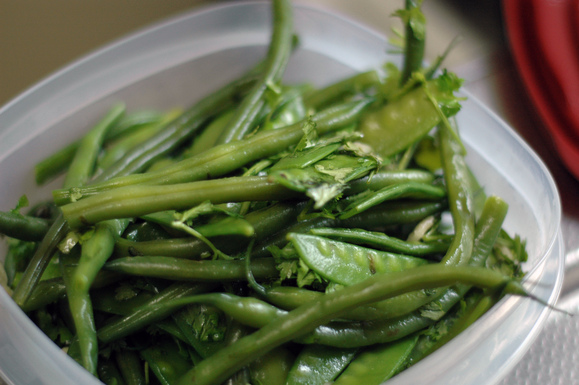 Five-ingredient green bean salad 