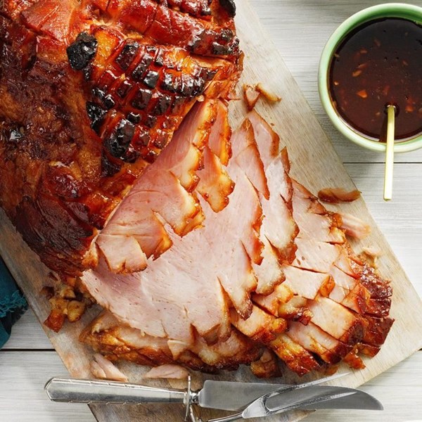 Five-spice plum baked ham