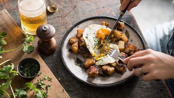Five-spiced potatoes with egg & coriander (Panch phoran aloo) [Matthew Evans]
