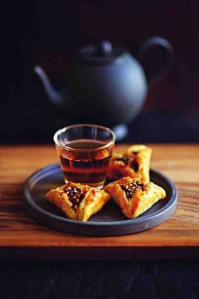 Five-spiced venison puffs