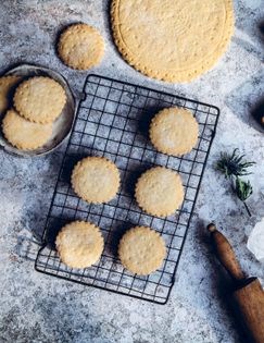 Flakemeal biscuits 