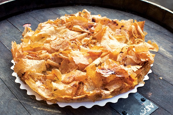 Flaky apple tart (Apple croustade)