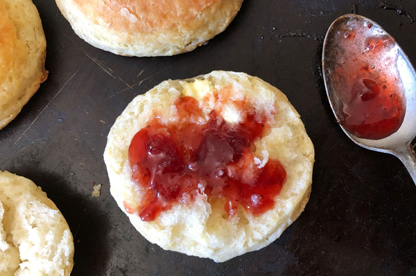 Flaky buttermilk biscuits