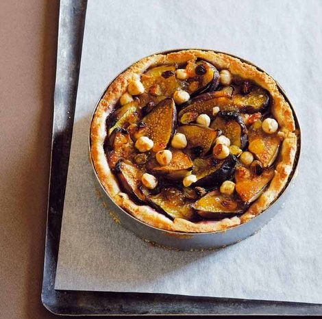 Flaky fig tart