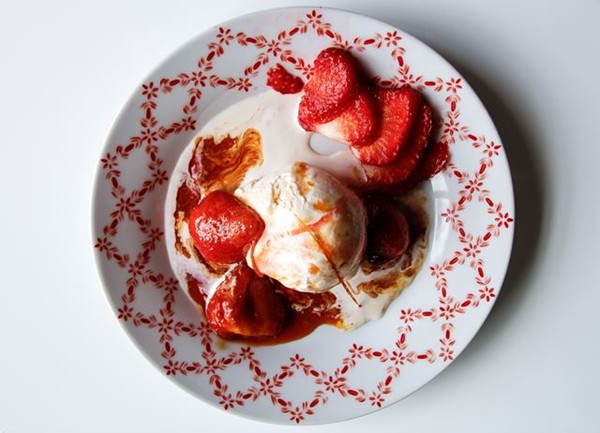 Flambéed strawberries and cream