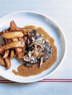 Flank steak with grilled shallots (Bavette aux echalotes grillées)