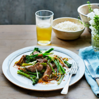 Flash-fried ribeye steak with broccoli, ginger and tamarind
