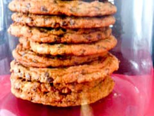 Flat and chewy chocolate chip cookies