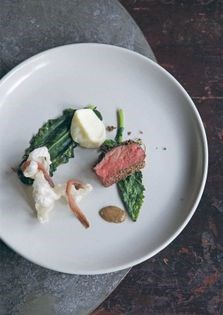 Flat iron steak, anchovy, crackling and pepper sauce