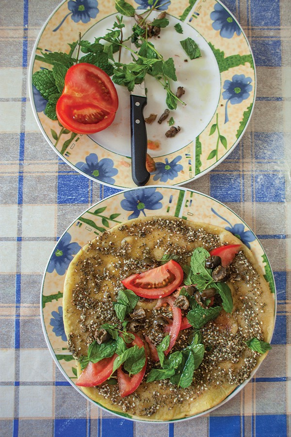 Flatbread with za'atar (Man' oushé bil za'atar)