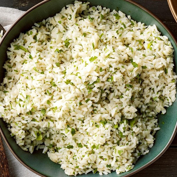 Flavorful green rice