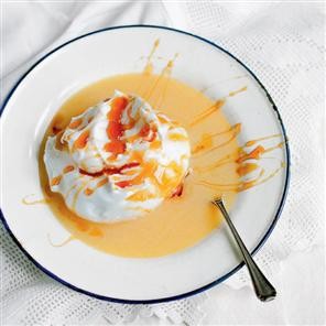Floating clouds in elderflower custard with syrup